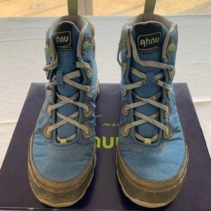 Ahnu Sugarpine Hiking Boot